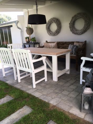 Gartentisch Passau aus Douglasie im Landhaus-Stil, 180 x 78 cm mit Grey Wash und 5 cm Tischplatte